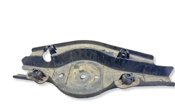 Volvo XC40 Rear underbody cover/under tray 32221529