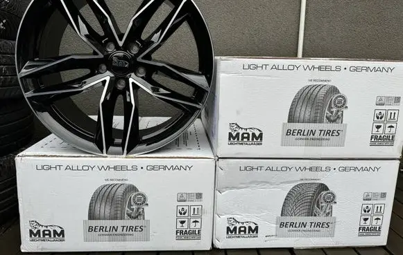 Volkswagen PASSAT CC R19 alloy rim 0OP38413