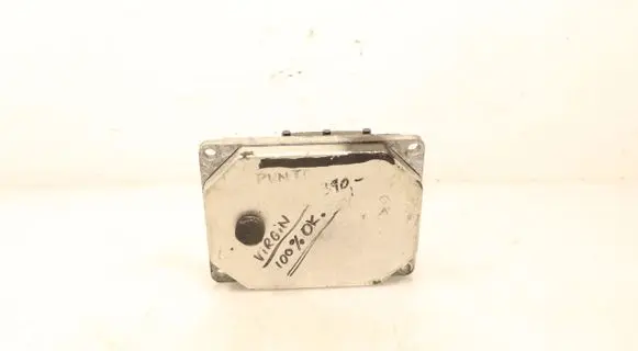 Fiat Punto Evo Engine control unit/module ECU 5SF9A2D032