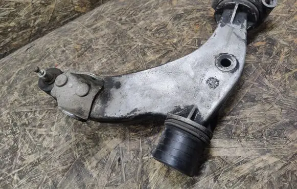 Porsche 928 Front lower control arm/wishbone 92834141306