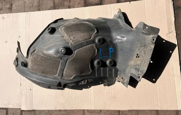 BMW 5 G30 G31 G38 Front wheel arch liner splash guards 7340795