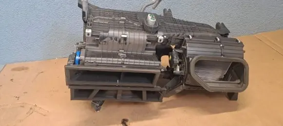 Hyundai Santa Fe Interior heater climate box assembly F00S33F011