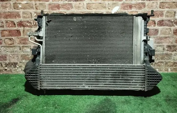Ford Grand C-MAX Radiator set 
