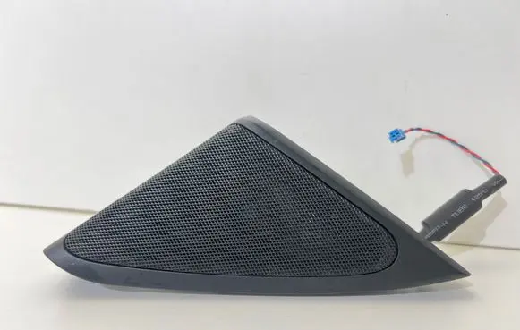 BMW 7 F01 F02 F03 F04 Front door high frequency speaker 07602