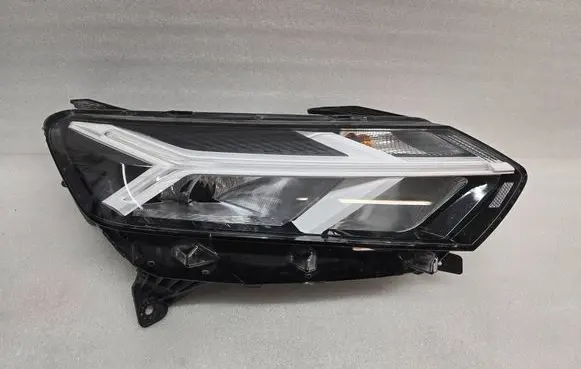 Dacia Sandero III Headlight/headlamp 260107920r