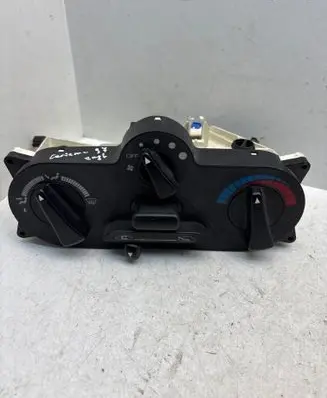 Mitsubishi Carisma Climate control unit 9041704687 2423197 9462646202