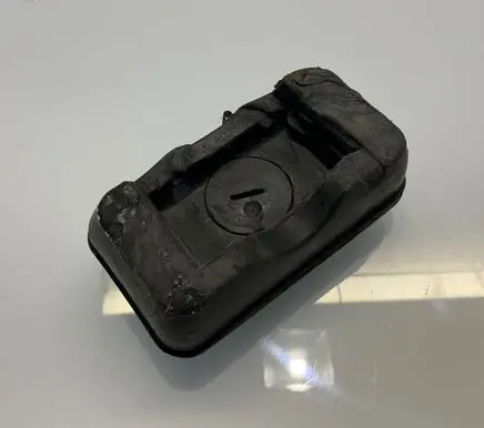 Mercedes-Benz E W211 Jacking socket point