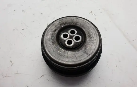 Mercedes-Benz C W204 Crankshaft pulley A6510350912
