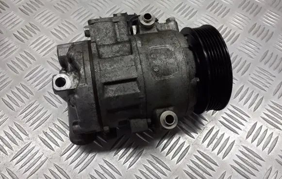 Seat Ibiza III (6L) Air conditioning (A/C) compressor (pump) 6Q0820808E