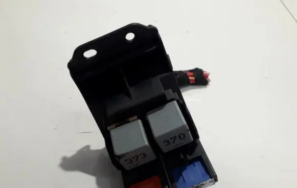 Audi A6 S6 C6 4F Fuse box set 4f1837503