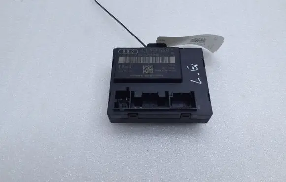 Audi Q7 4L Door control unit/module 4L0959795B 4L0910795B