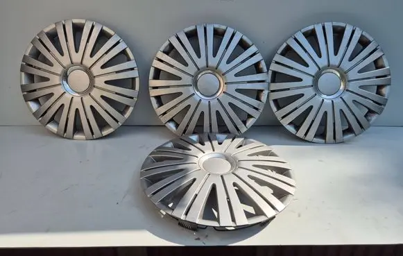 Fiat Panda III R15 wheel hub/cap/trim 