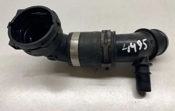 Land Rover Range Rover Sport L494 Engine coolant pipe/hose