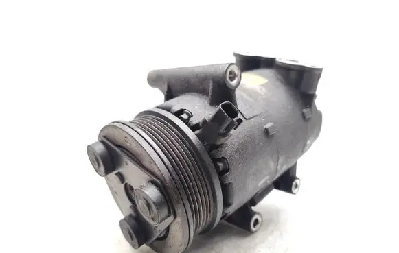 Land Rover Freelander 2 - LR2 Air conditioning (A/C) compressor (pump) 6G91-19D629-FD