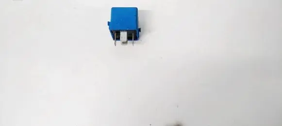 BMW 5 E34 Other relay 61366915327 61.36-6915327