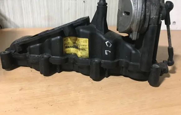 Audi A6 S6 C6 4F Intake manifold Z059129711