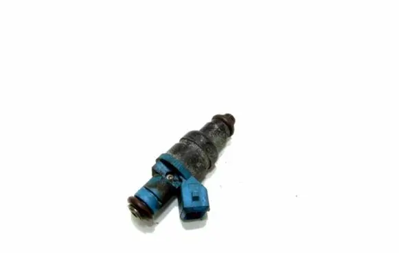 Volkswagen PASSAT B5 Fuel injector
