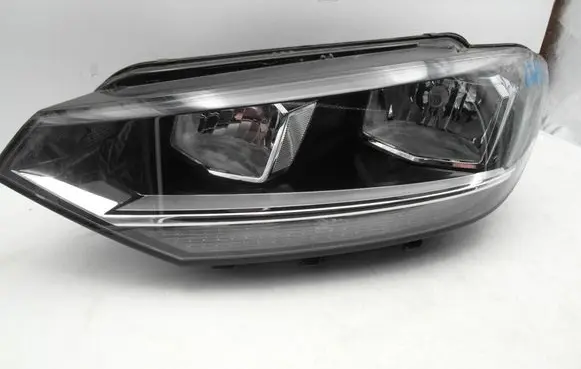 Volkswagen Touran III Headlight/headlamp 5TB941005A