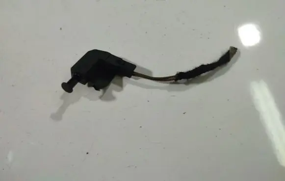 Seat Alhambra (Mk1) Brake pedal sensor switch 