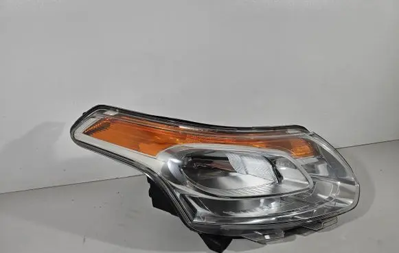 Citroen C3 Headlight/headlamp 134520260502