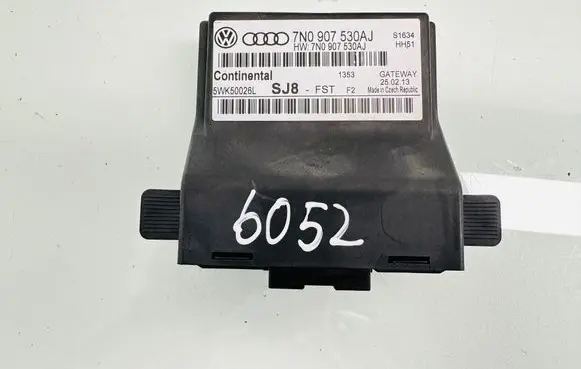 Volkswagen PASSAT CC Gateway control module 7N0907530AJ 5WK50026L