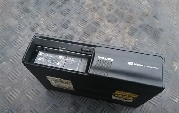 Volvo S80 CD/DVD changer 9472002 94720021