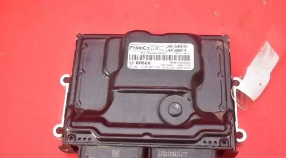 Ford Kuga I Engine control unit/module ECU LX6A-12A650-BKA