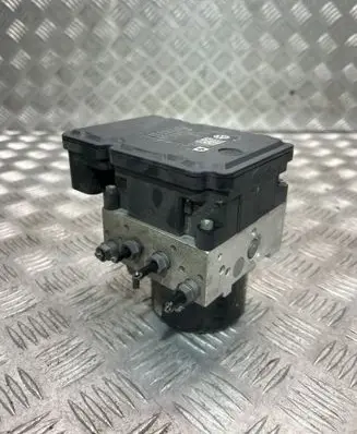 Volkswagen Touran II ABS Pump 1K0907379BJ