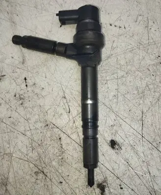 Opel Astra H Fuel injector 0445110175