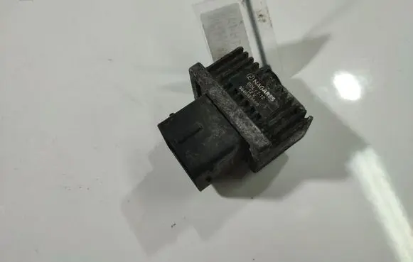 Citroen Berlingo Glow plug pre-heat relay BDL712