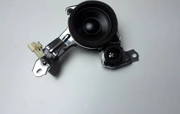Lexus LS 460 - 600H Panel speaker 861600WJ10