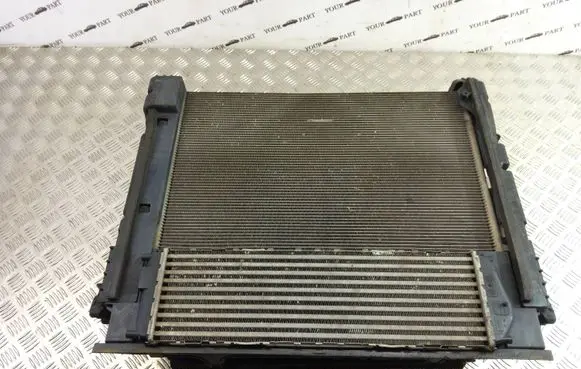 BMW X3 F25 Radiator cooling fan shroud 7562595