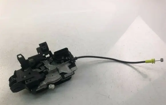 Volvo XC60 Rear door lock 31349894 K4968
