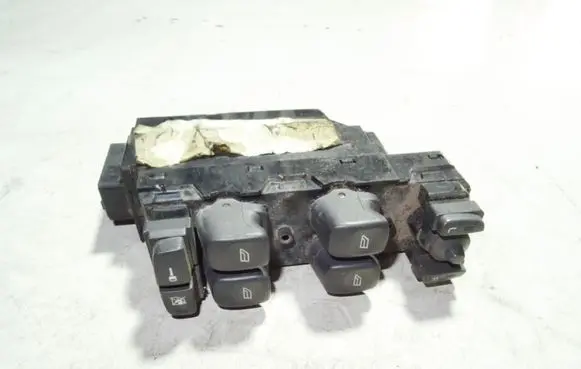 Volvo S80 Electric window control switch 30658116
