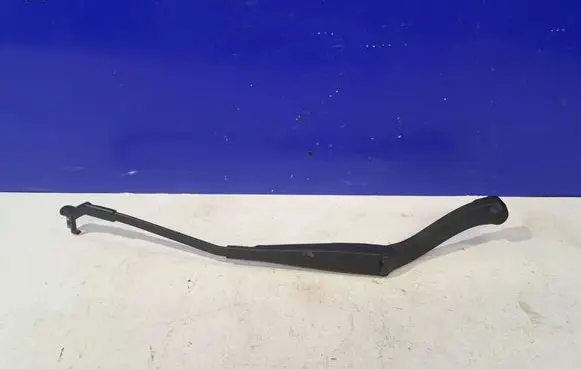 Mercedes-Benz E C207 W207 Windshield/front glass wiper blade A2078200544