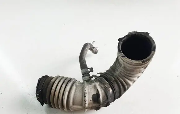 Isuzu D-Max Air intake duct part 898000986