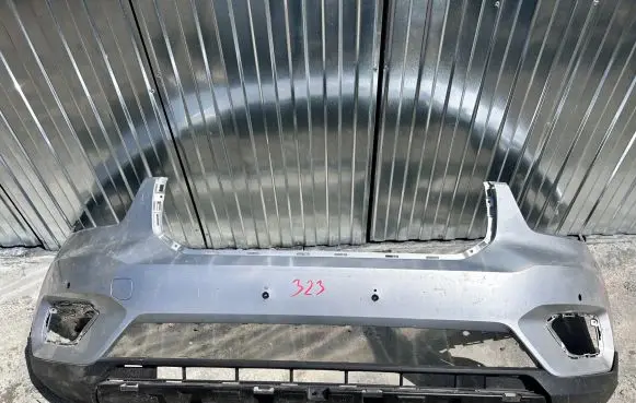 Volvo XC40 Front bumper