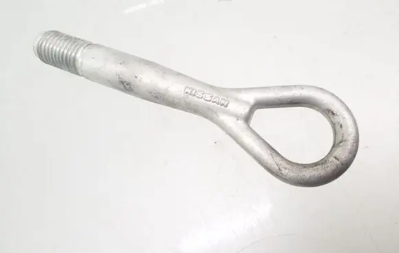 Nissan Qashqai Towing hook eye 