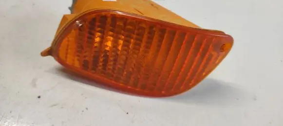 Front indicator light