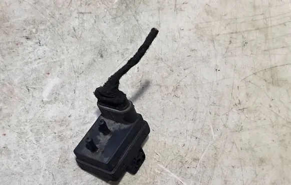 Opel Meriva A Exhaust gas pressure sensor E810R024732 E867R014228 E8110R004642