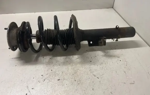 BMW X3 E83 Front shock absorber with coil spring 3413146