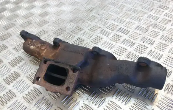 Exhaust manifold