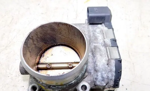 Volkswagen PASSAT B5.5 Throttle body valve 06B133062M 191024