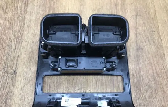 Land Rover Range Rover Sport L494 Center console decorative trim DK62044E15