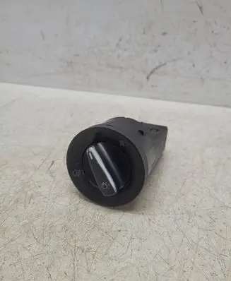 Volkswagen PASSAT B5 Light switch 3B0941531B