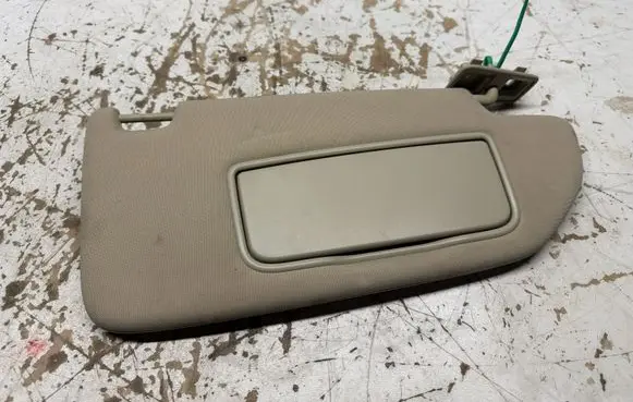 Volvo XC70 Sun visor 
