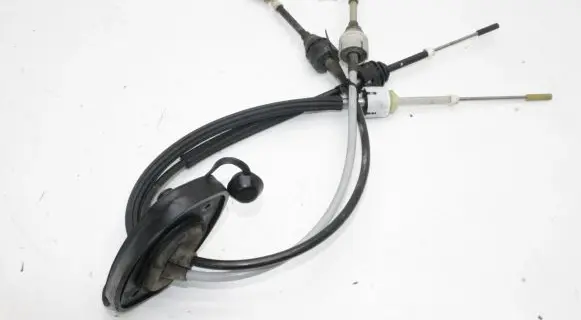 Opel Insignia B Gear shift cable linkage 55504471