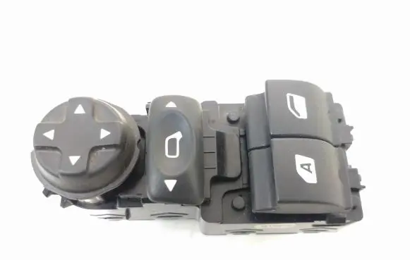 Peugeot 208 Electric window control switch 96751127zd