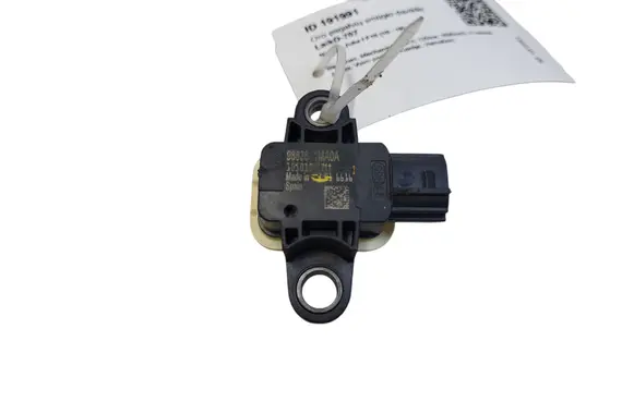 Nissan Juke I F15 Airbag deployment crash/impact sensor 988361MA0A