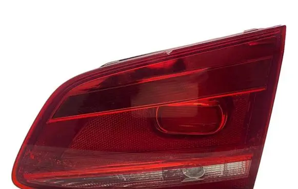 Volkswagen PASSAT B7 Tailgate rear/tail lights 3AF945094B 605514 E12990